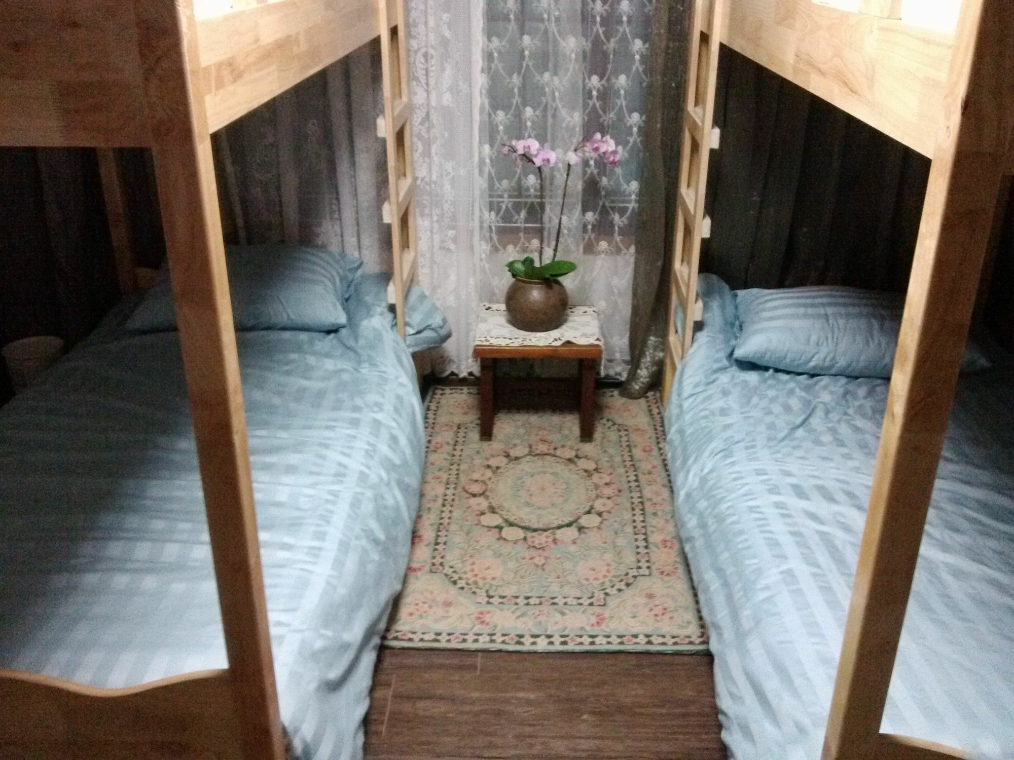 K Star Road Guesthouse - Hostel Séoul Extérieur photo